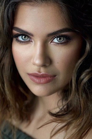 Biran Damla Yılmaz portrait