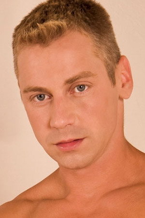 Tobias Wares portrait