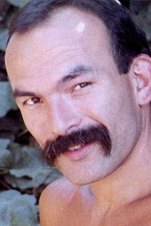 Max Montoya portrait
