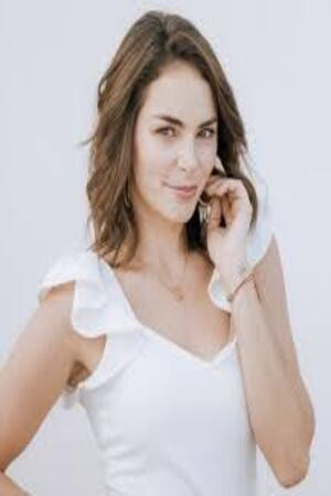 Alejandra Robles Gil portrait
