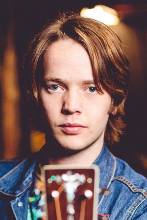 Billy Strings portrait