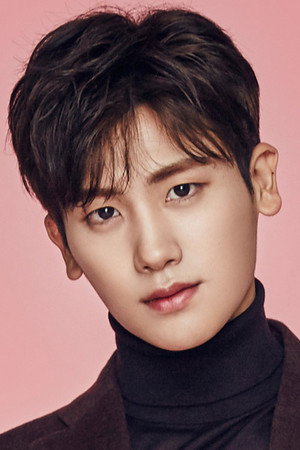 Park Hyung-sik portrait