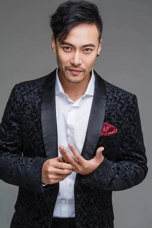 Cui Youbin portrait