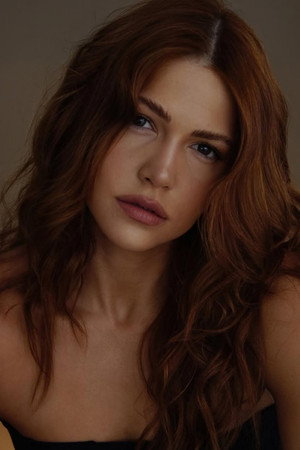 Letícia Augustin portrait