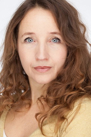 Linda Elvira portrait