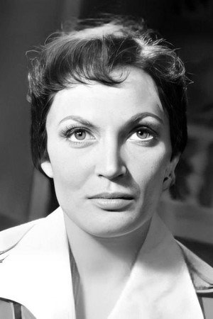 Ilona Gurnik portrait