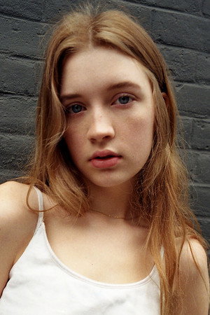Lola Daehler portrait