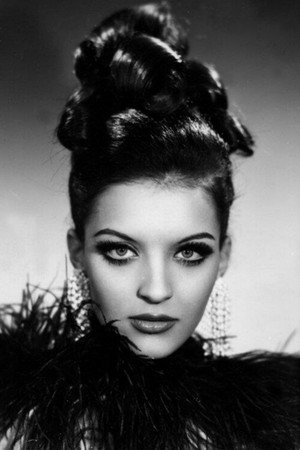 Devlet Devrim portrait