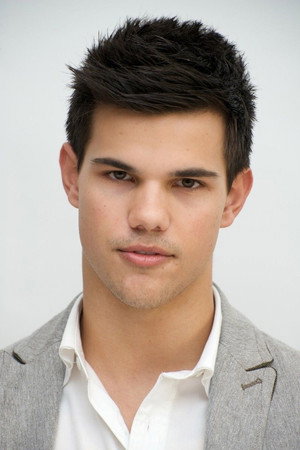 Taylor Lautner portrait