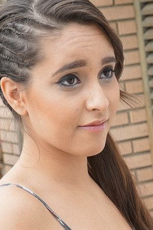 Nikki Litte portrait