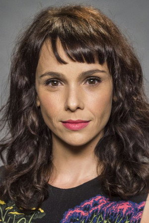 Débora Falabella portrait