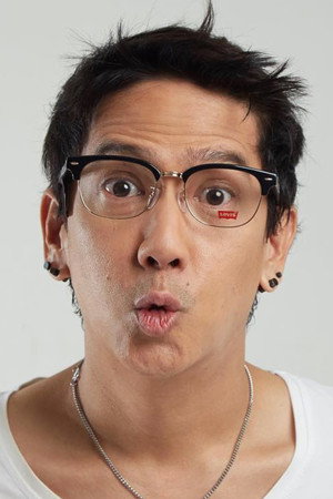 Paopon Thephasdin portrait