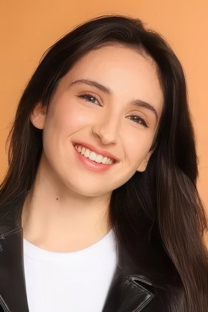 Ambre Jadah portrait
