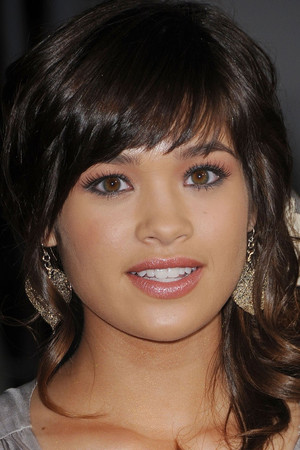 Nicole Gale Anderson portrait