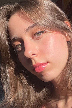 Carmela Del Rei portrait