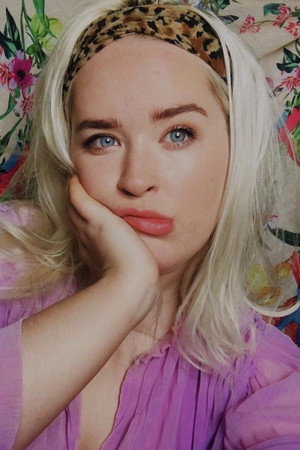 Eve Thomson portrait