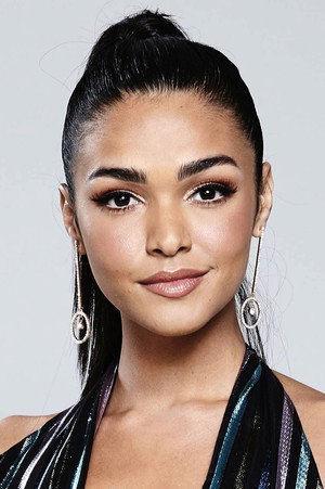 Kiara Liz portrait