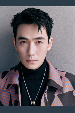 Zhu Yilong portrait