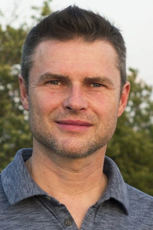 Mark Kochanowicz portrait