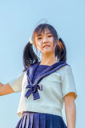 Wei Ruchen portrait