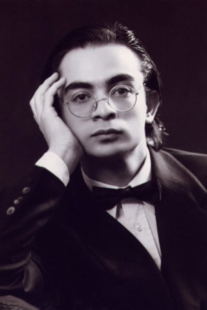 Karen Homayounfar portrait
