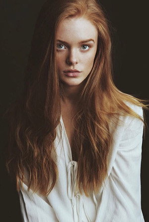 Abigail Cowen portrait