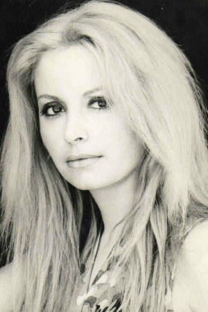 Evi Farinelli portrait