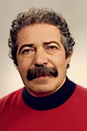 Erol Demiröz portrait