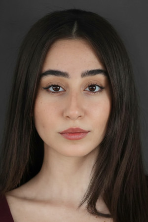 Katy Younes portrait