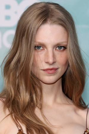 Hunter Schafer portrait