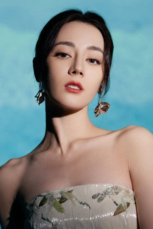 Dilraba Dilmurat portrait