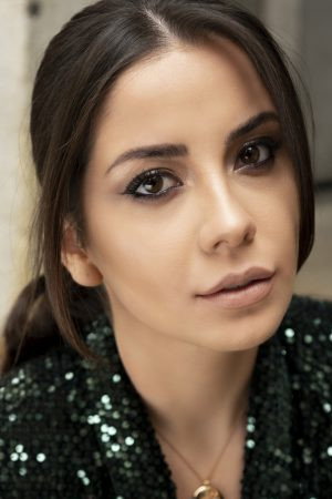 Melis Tüzüngüç portrait