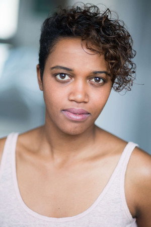 Oceane Cairaty portrait