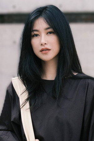 Zhu Zhu portrait