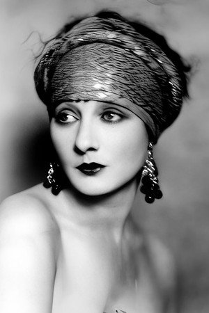 Betty Blythe portrait