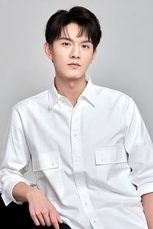 Ye Xiaowei portrait