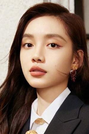 Sun Yihan portrait
