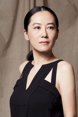 Robin Lee portrait