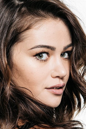 Damla Aslanalp portrait