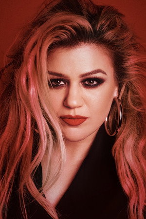 Kelly Clarkson portrait