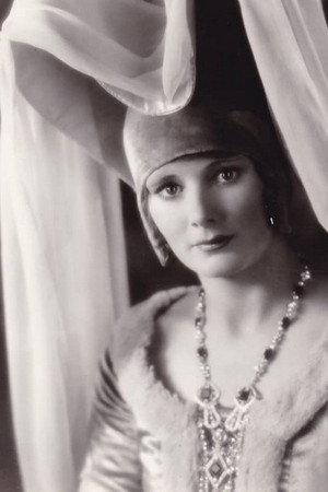 Dorothy Davis portrait