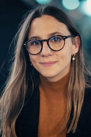 Aurora Leone portrait