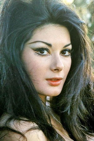 Edwige Fenech portrait