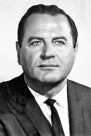 Brad Dexter portrait