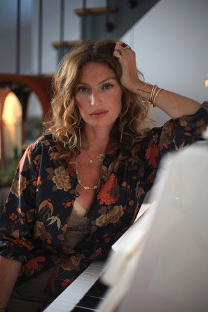 Aurélie Saada portrait