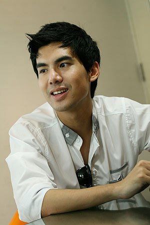 Chantavit Dhanasevi portrait