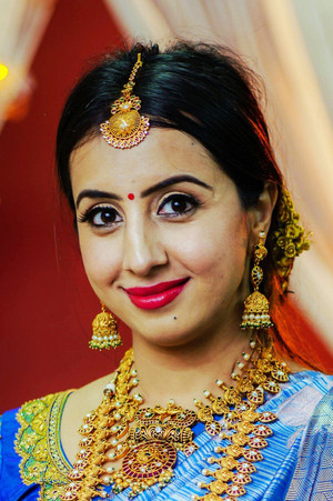 Sanjjanaa Galrani portrait