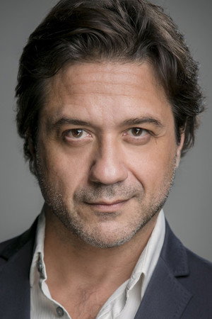 Enrique Arce portrait