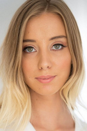 Haley Reed portrait