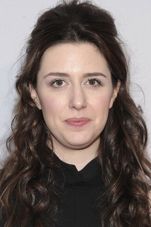 Zoë Worth portrait
